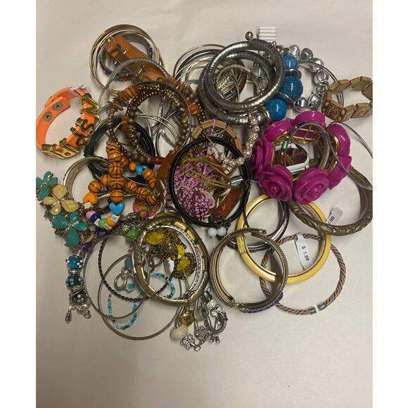 Vintage To Now Bracelet Lot B 2 Pounds - Picture 1 of 8